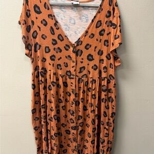 LuLaRoe Heidi leopard print dress.